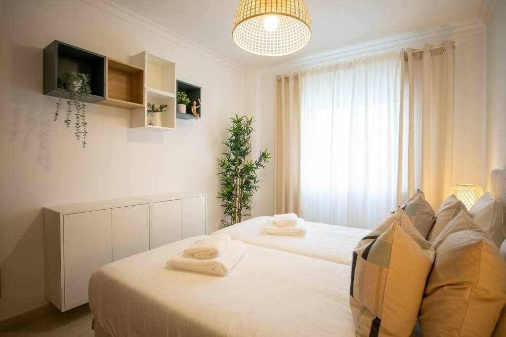 Modern 3Br Apt W/ Lg Terrace, Bbq, Ac & Parking Тавіра Екстер'єр фото