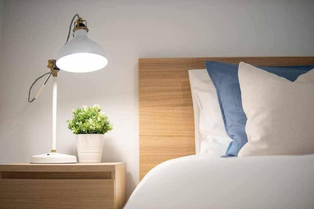 Modern 3Br Apt W/ Lg Terrace, Bbq, Ac & Parking Тавіра Екстер'єр фото